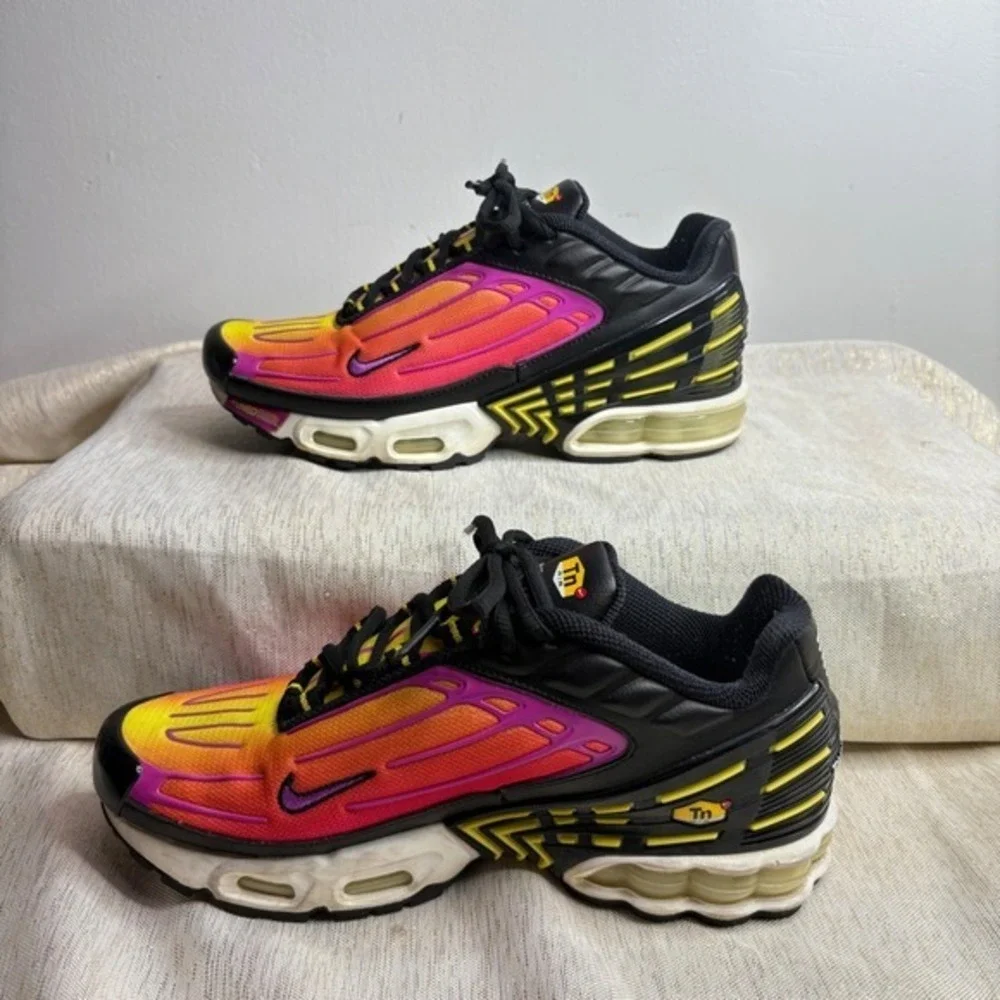 Nike Air Max Plus III TN Tuned Air TD Size 6Y Sneakers Sunset Ombre 7.5